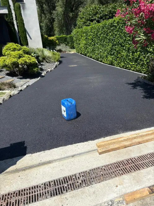Chantier METIFIOT TP GOUDRONNAGE à Livron-sur-Drôme — terrassement & élagage (photo 9)