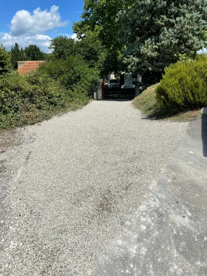 Chantier METIFIOT TP GOUDRONNAGE à Livron-sur-Drôme — terrassement & élagage (photo 16)