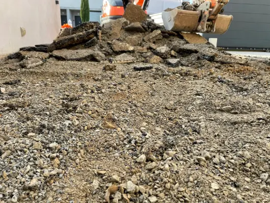 Chantier METIFIOT TP GOUDRONNAGE à Livron-sur-Drôme — terrassement & élagage (photo 21)